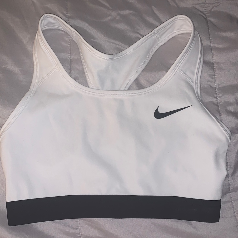 Nike Pro sports bra